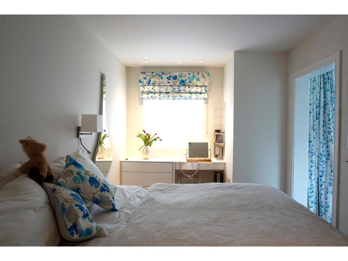 Modern, Spacious 2Br Flat In Oksford Zewnętrze zdjęcie
