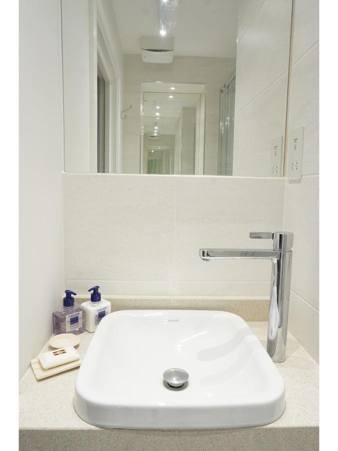 Modern, Spacious 2Br Flat In Oksford Zewnętrze zdjęcie