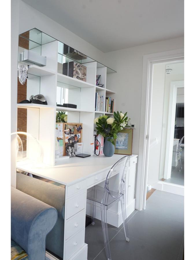 Modern, Spacious 2Br Flat In Oksford Zewnętrze zdjęcie